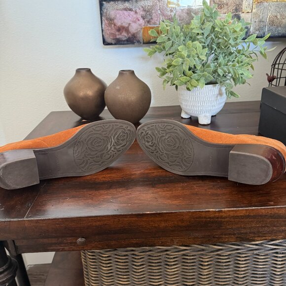 Taryn Rose Cognac Booties size 39 - Picture 7 of 9